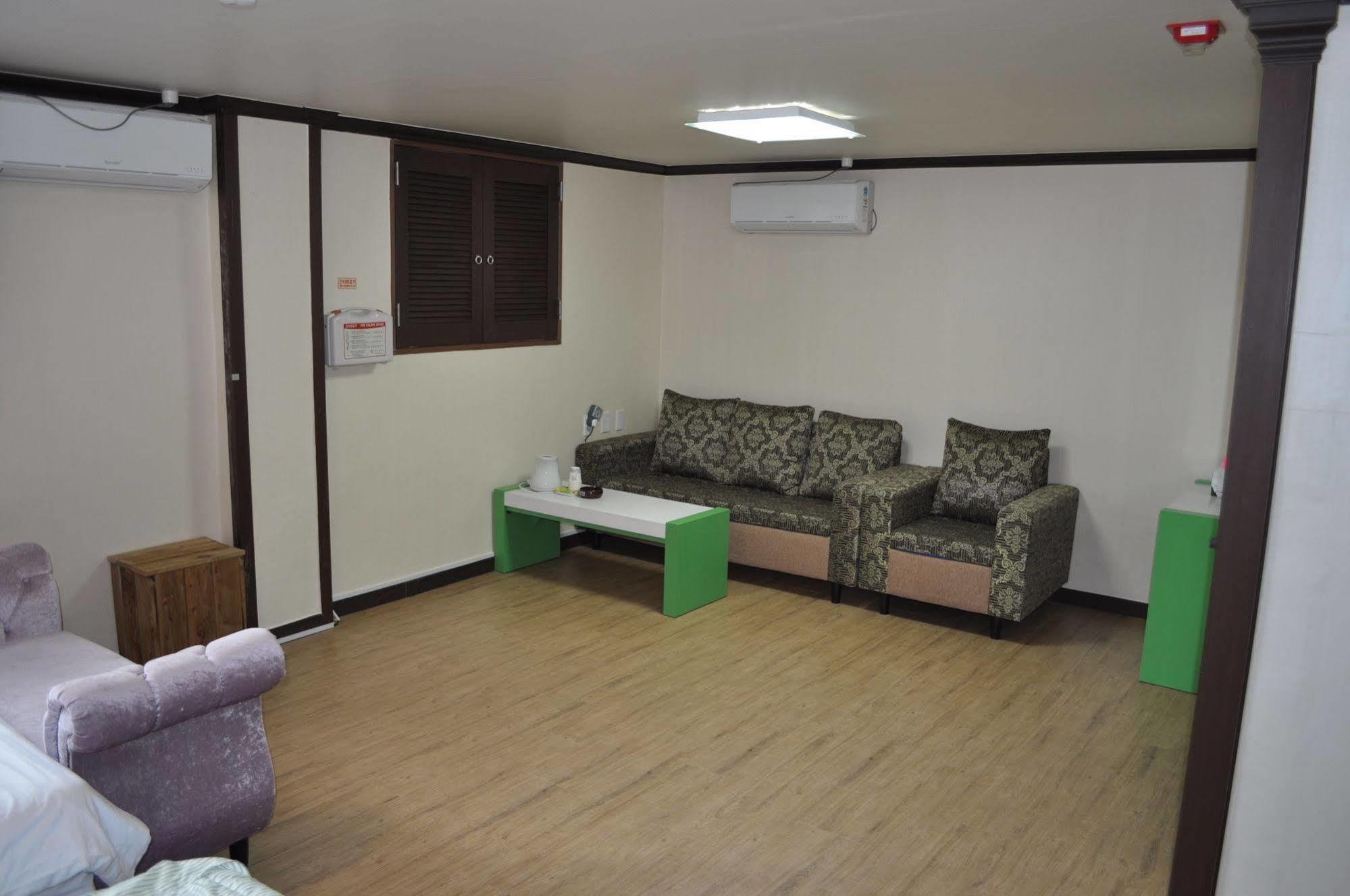 Goodstay Woosin Hotel 전주 외부 사진